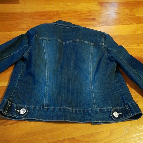 NWOT Jean Jacket - Picture 2 of 5